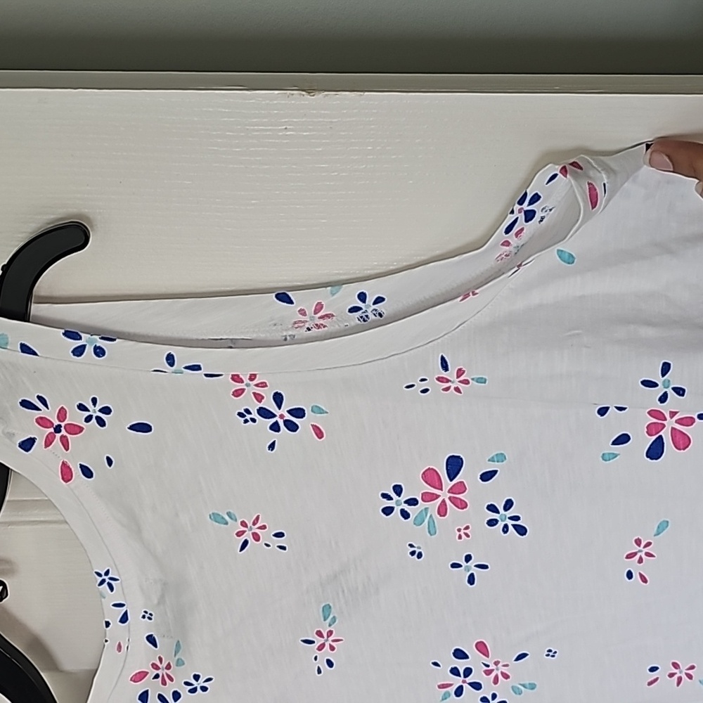 White Tank🎉🎉HP🎉🎉 - Picture 9 of 14